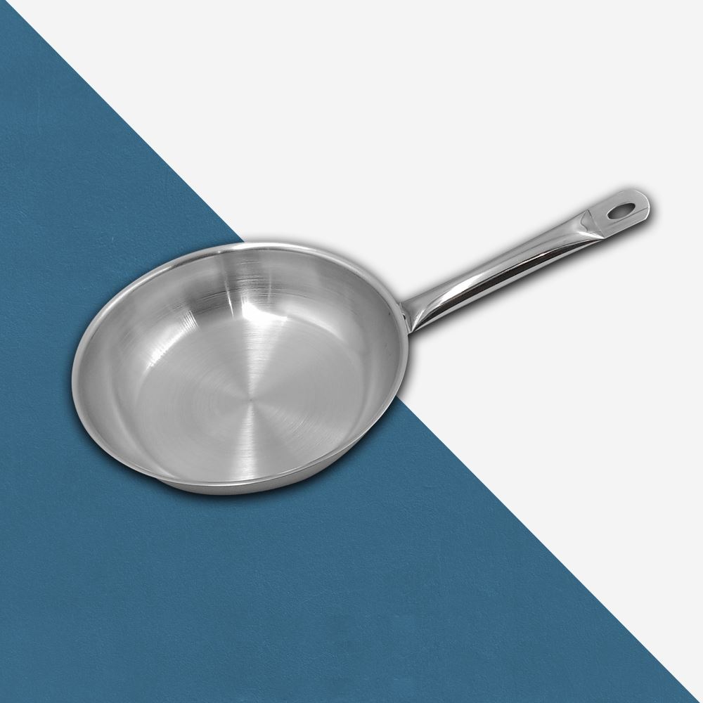Frying Pan with One Handle